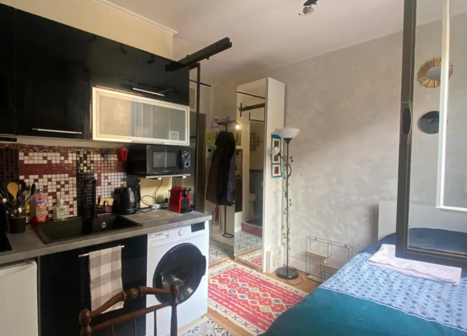 Charming Arty Studio Paris